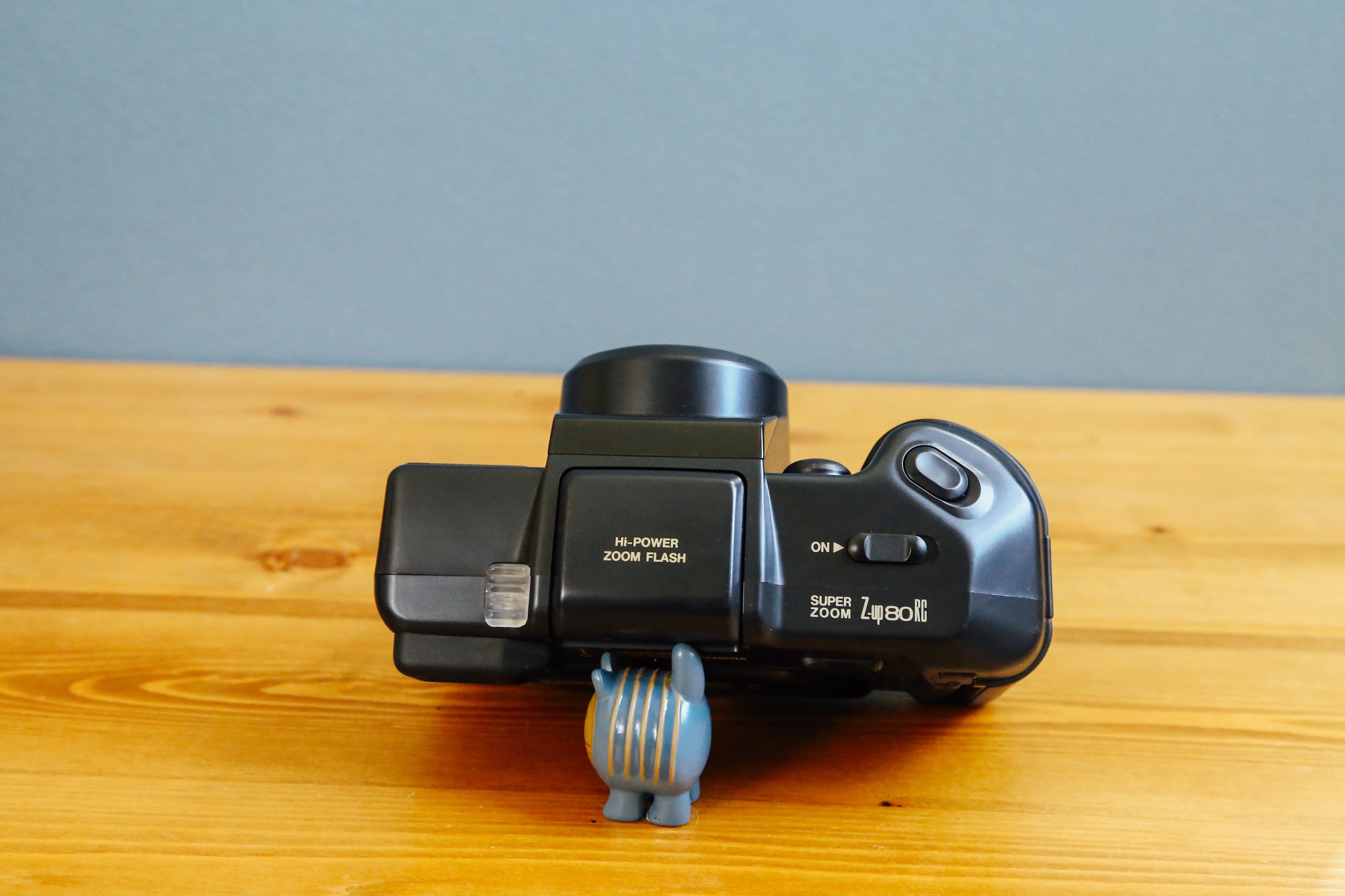 フィルムカメラ Konica  Z-up80RC  LIMITED Konica Z-up 80 RC Limited | Totte Me Camera