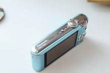 Load image into Gallery viewer, Panasonic LUMIX DMC-FX66 Floral Blue [Finally working item] [Live photo taken❗️] Equipped with Leica lens! ▪️Old compact digital camera ▪️Digital camera
