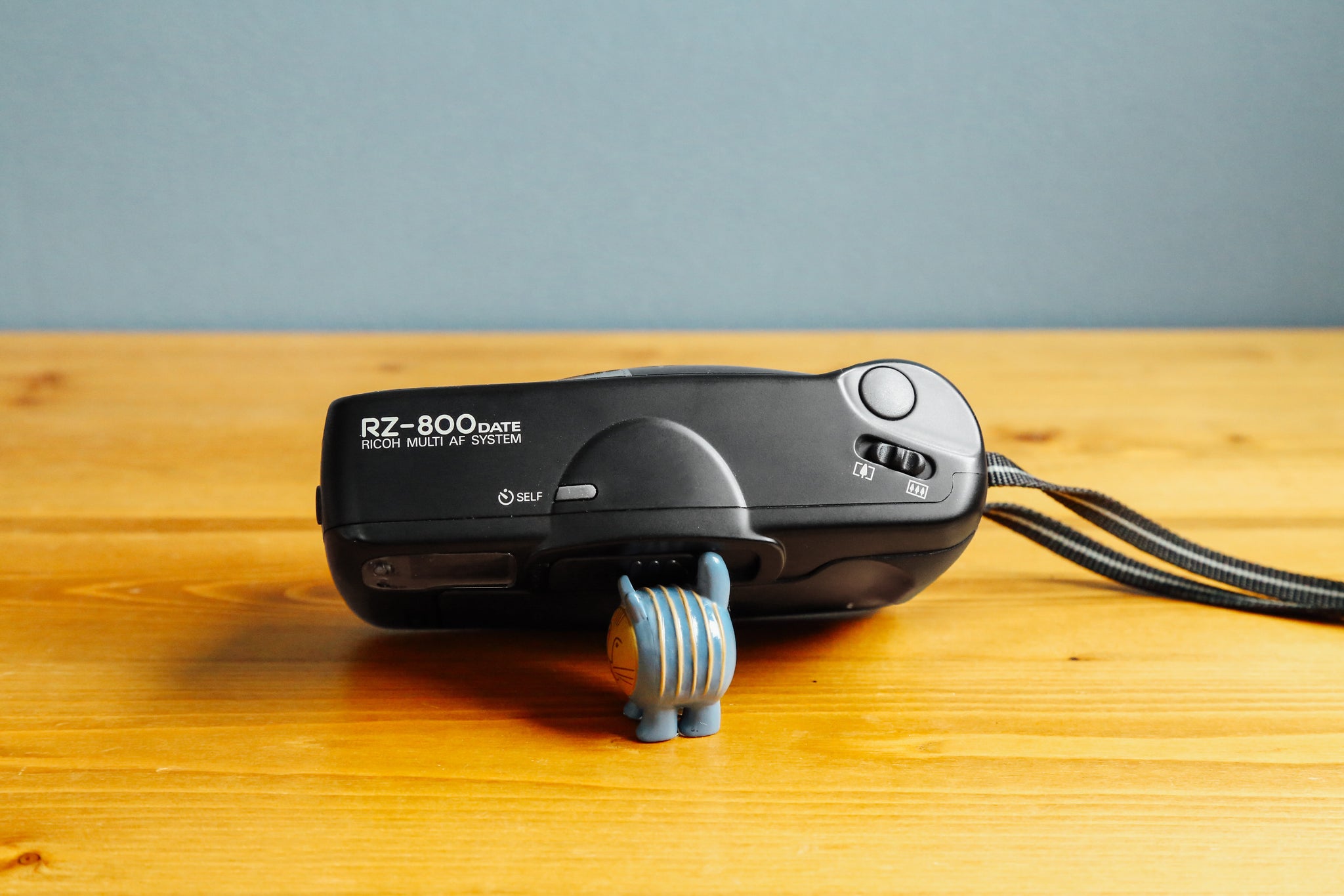 RICOH RZ-800 DATE Kodakフィルム付き Ricoh RZ-800 - Camera-wiki.org - The free camera encyclopedia