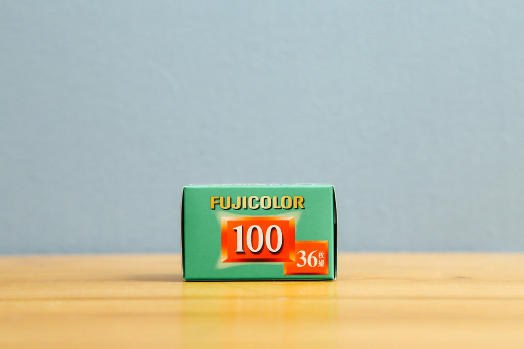 FUJICOLOR100 (35mm film) Color negative film 36 shots [within deadline]