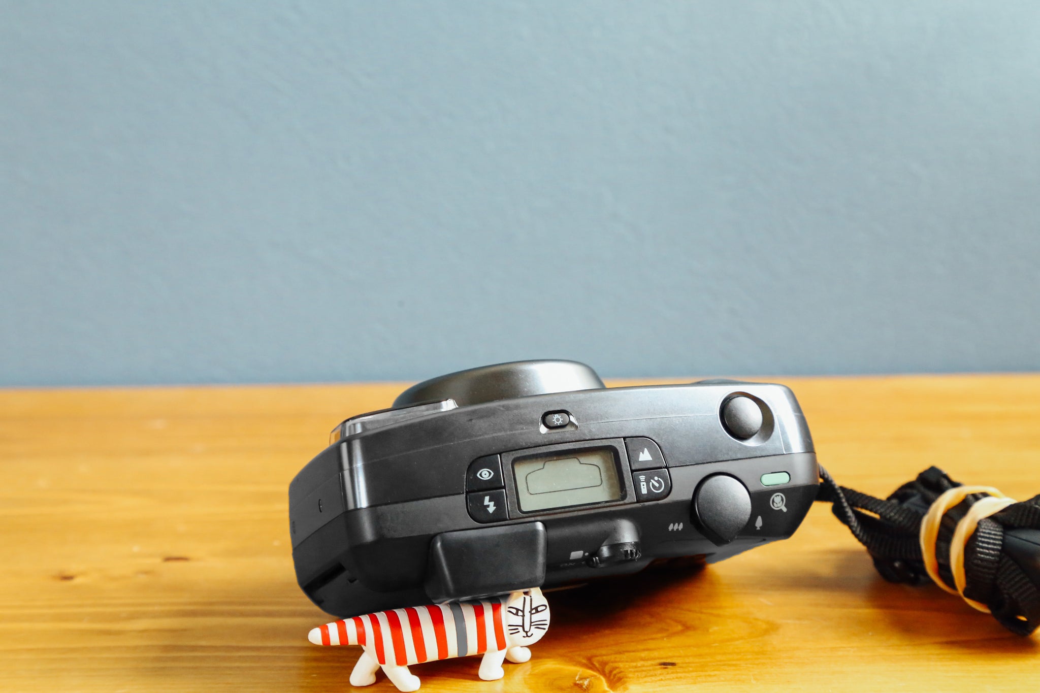 完動品＊Pentax ESPIO115＊フィルムカメラ 委託】PENTAX(ペンタックス) ESPIO 115 (NI-4035) | 【中古