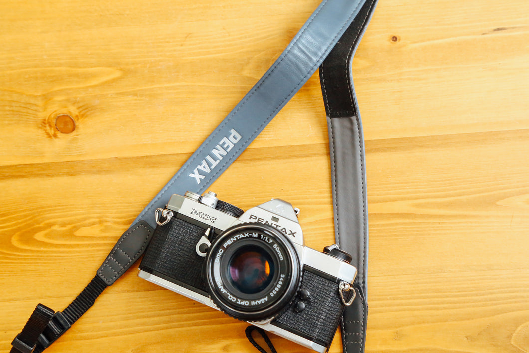 pentaxstrap eincamera