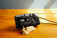 Load image into Gallery viewer, Canon Autoboy Luna [in working order]
