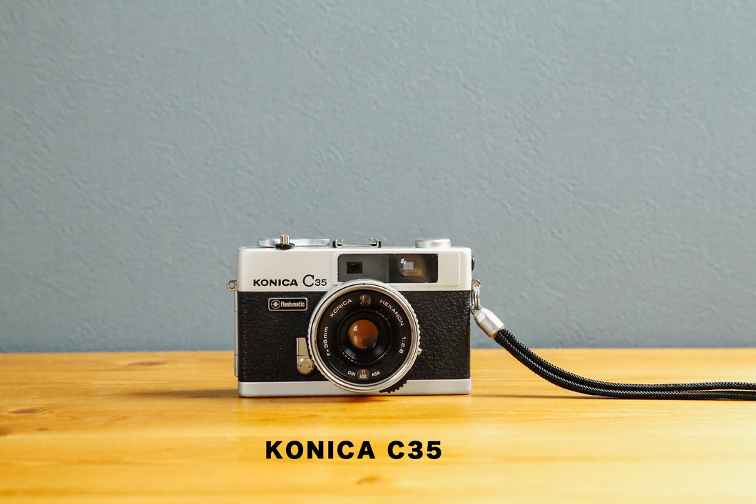 KONICA C35 [In working order]