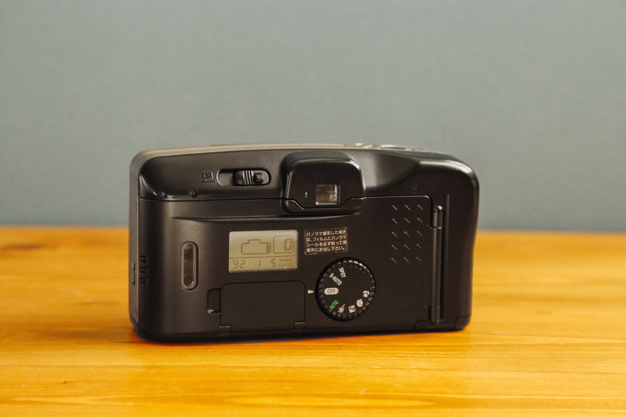 【完動品】Canon Autoboy S キャノン Canon Autoboy S Black | ヨアケマエカメラ