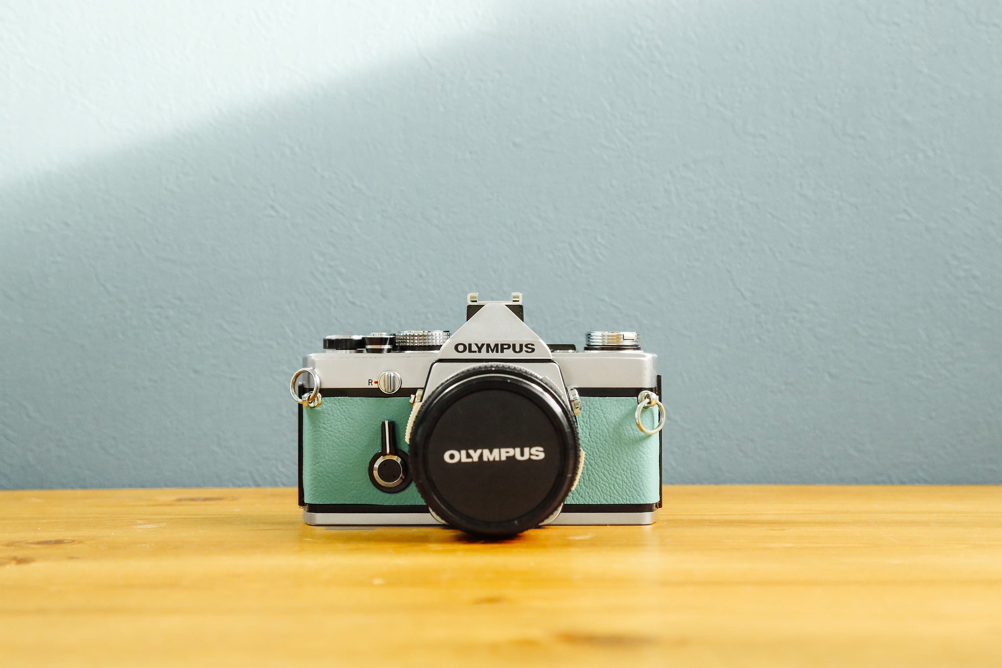 OLYMPUS OM-1N 喫茶店のメロンクリームソーダ🍈【完動品】 – Ein Camera