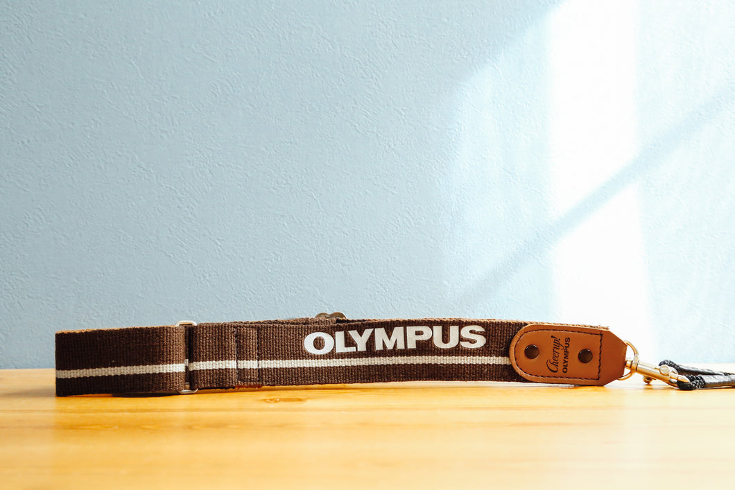 OLYMPUS Rare❗️Strap Maroon Vintage