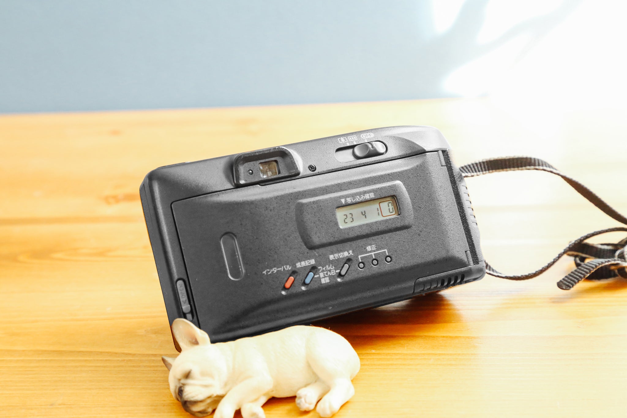 canon autoboy tele6  フル/ハーフ切り替え Canon Autoboy TELE6【完動品】最初に通常35mmとハーフ切り替え