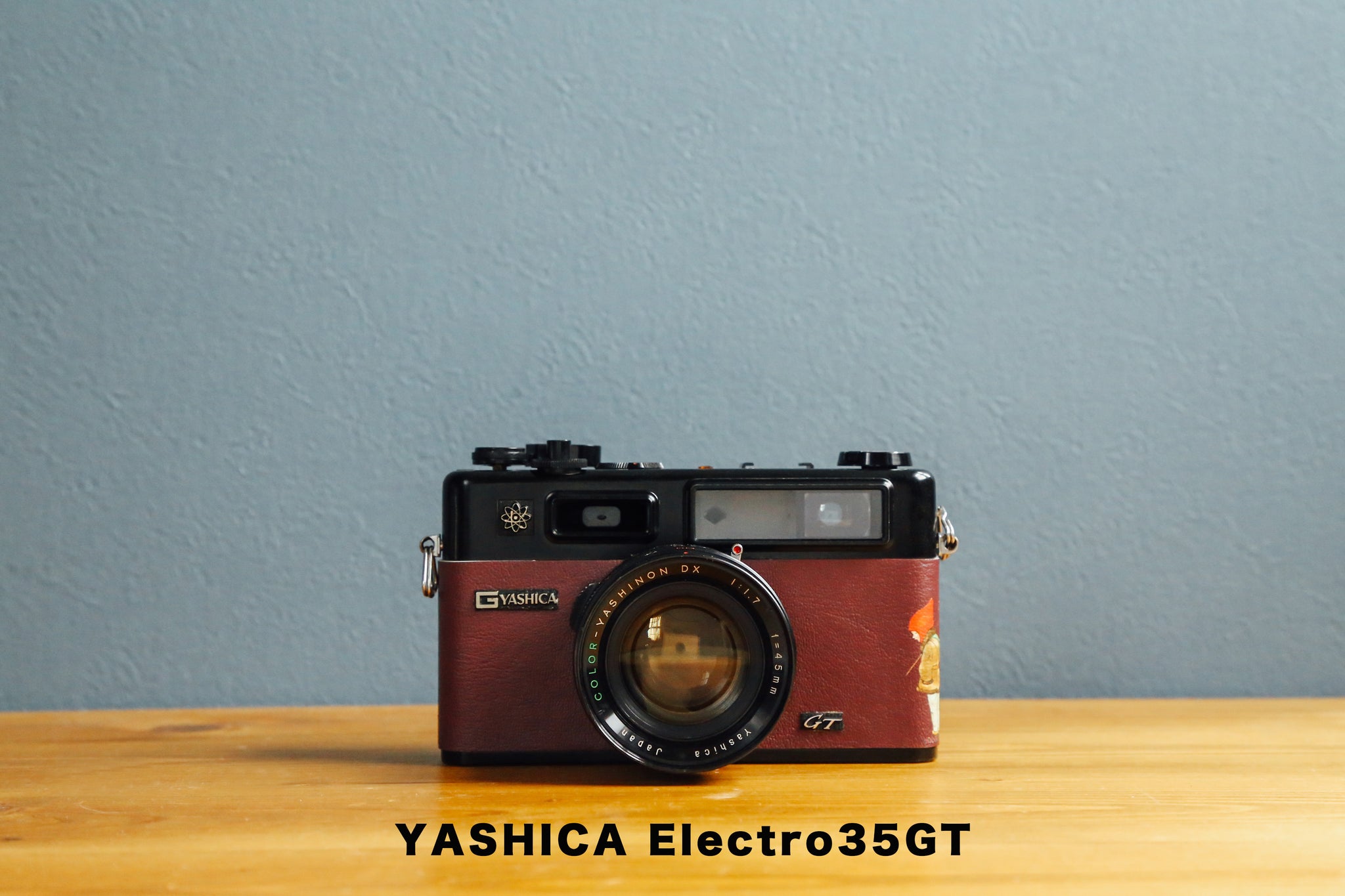 YASHICA Electro 35 GT Xmas Special Edition🎄【完動品】【実写済み】 – Ein Camera