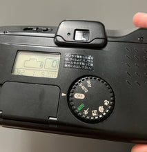 Load image into Gallery viewer, Canon Autoboy S [in working order]
