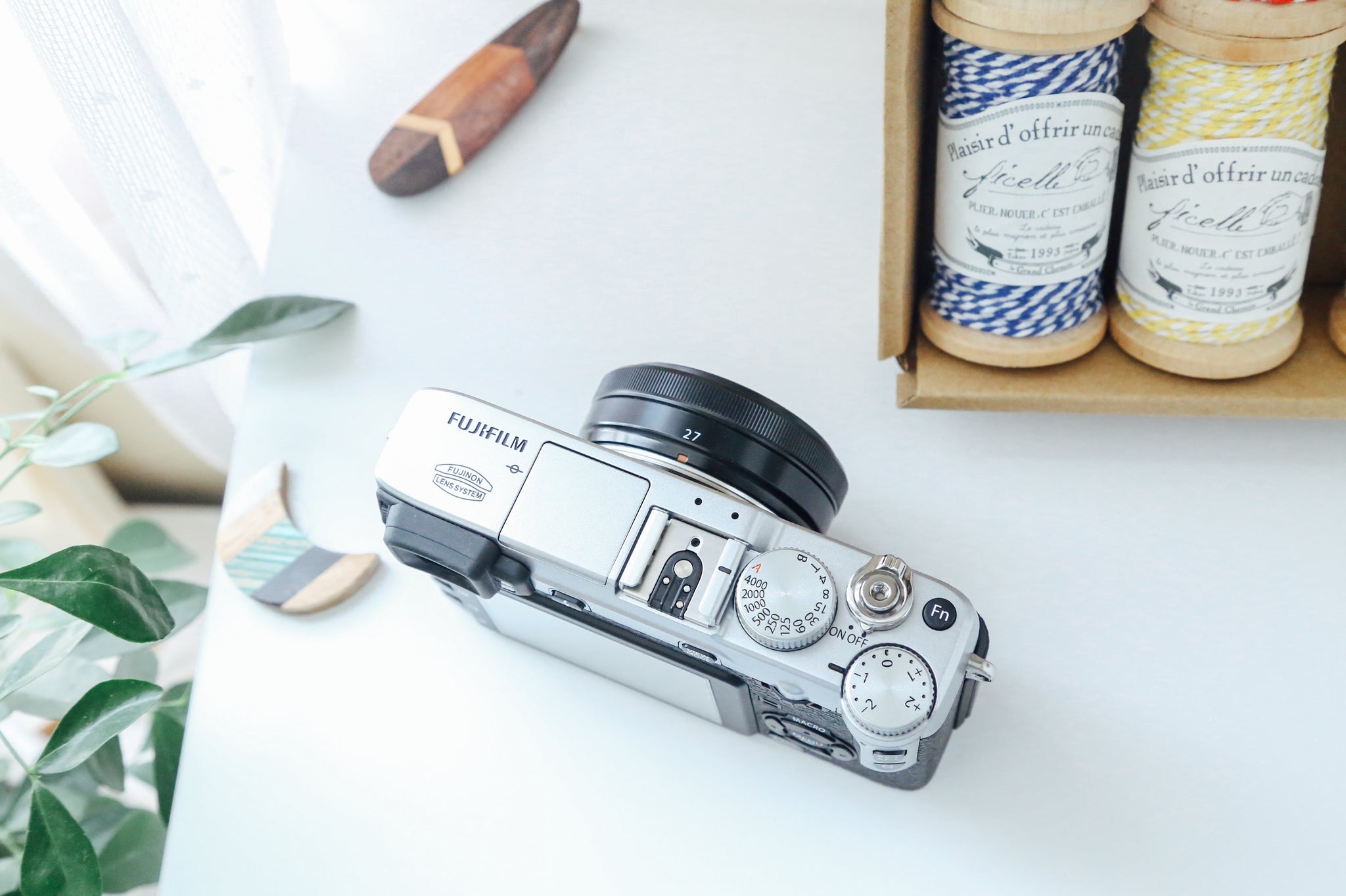 フジフィルム XE-1 分解しちゃった！ | アレナニコレナニ