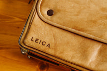 画像をギャラリービューアに読み込む, LEICA  貴重なドイツ製❗️カメラバッグ ヴィンテージ
