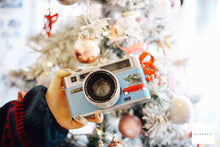 Load image into Gallery viewer, YASHICA Electro 35 GS Xmas Special Edition🚗🌲 [Finally working item]
