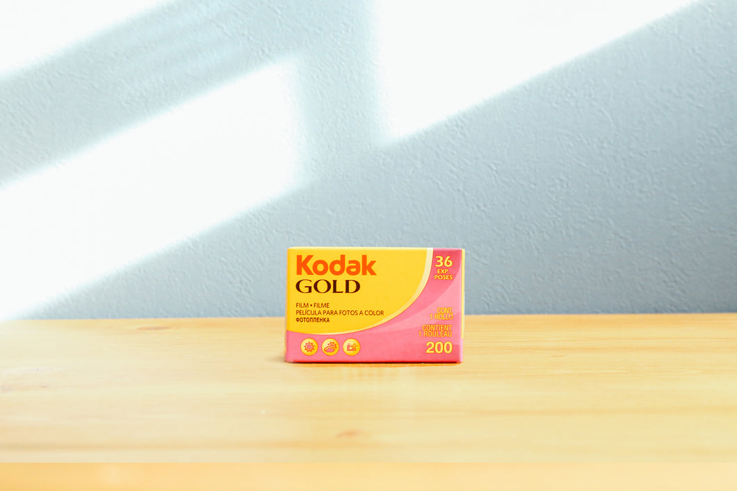Kodak GOLD200 (35mm film) color negative film 36 shots [within deadline]