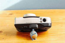 Load image into Gallery viewer, Canon Autoboy S [in working order]
