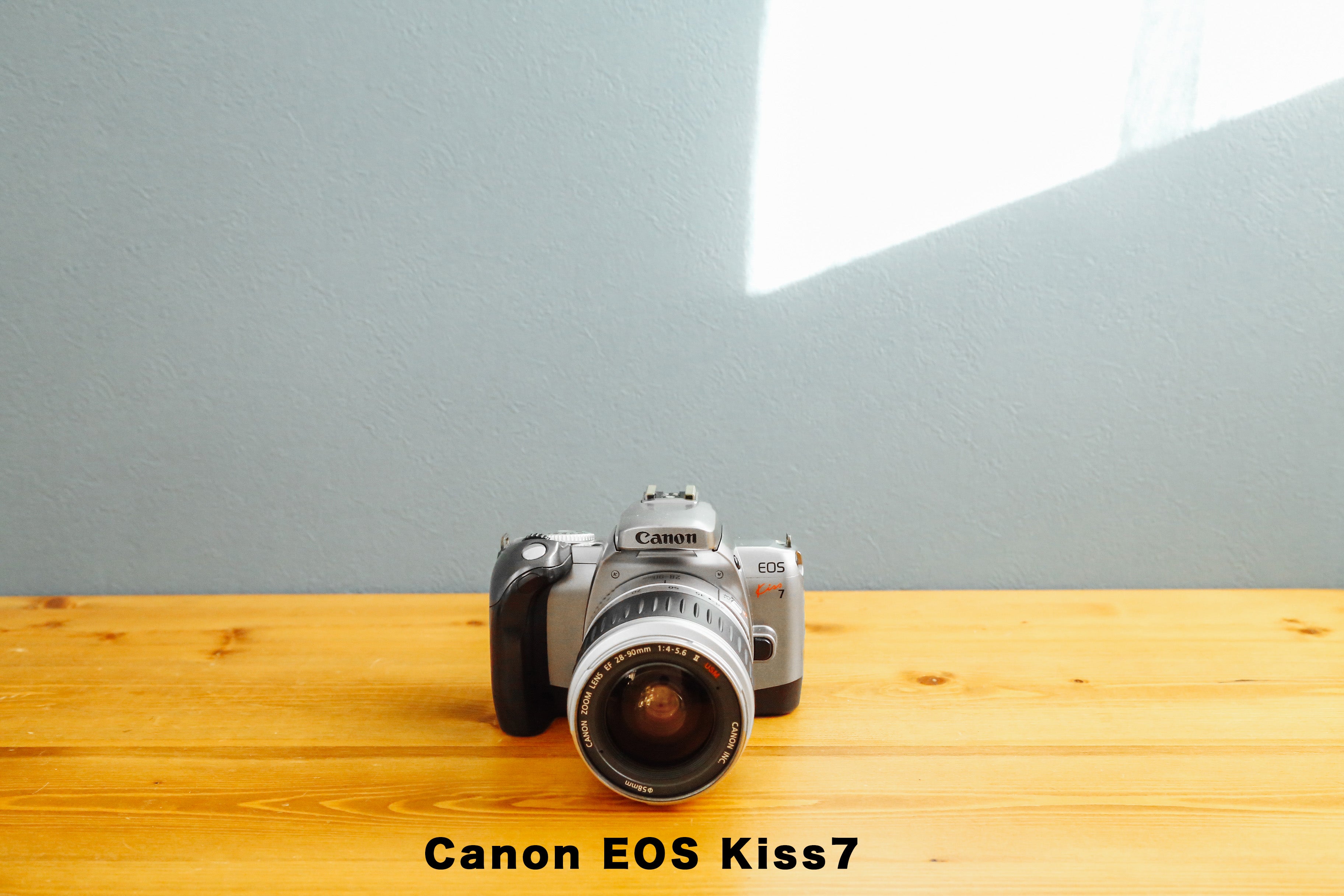 Canon EOS Kiss7 [In working order]