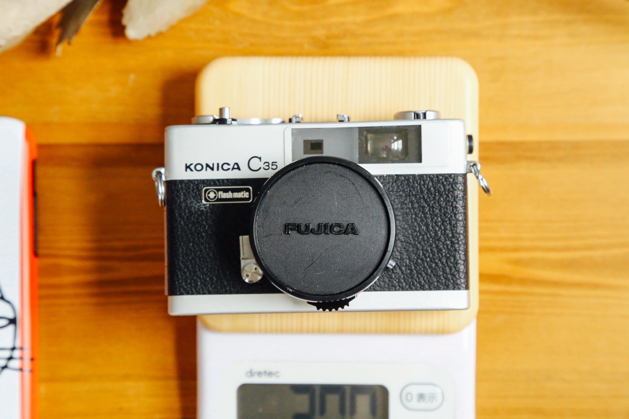 Konica C35【完動品】ストラップ・ケースつき – Ein Camera